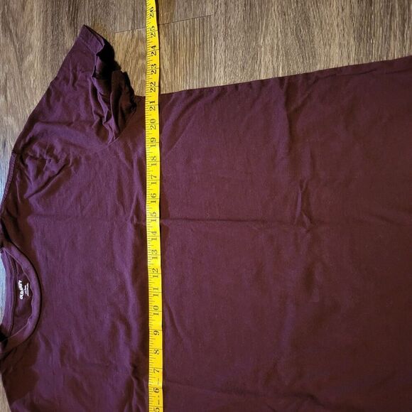 Old Navy Soft Washed Crewneck Short Sleeved Tee Shirt Men's Size Large, Maroon - Picture 4 of 5